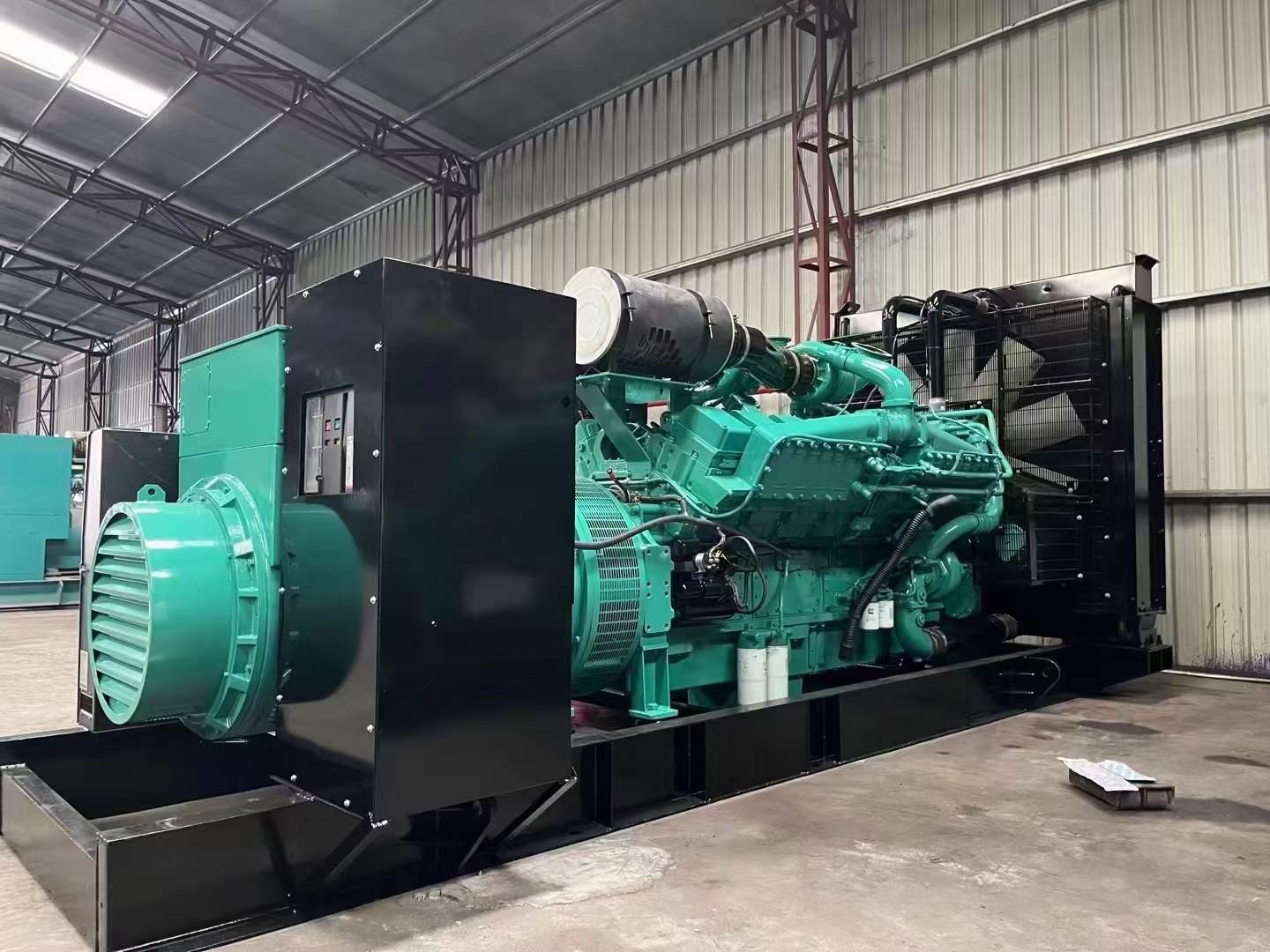 焉耆如何降低 800kW 柴油发电机输出电流的波动？